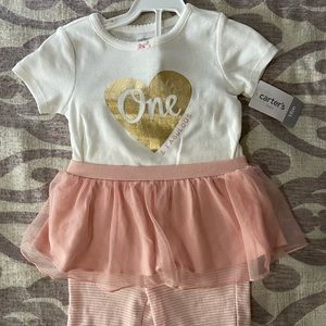 Onesie & ruffle leggings